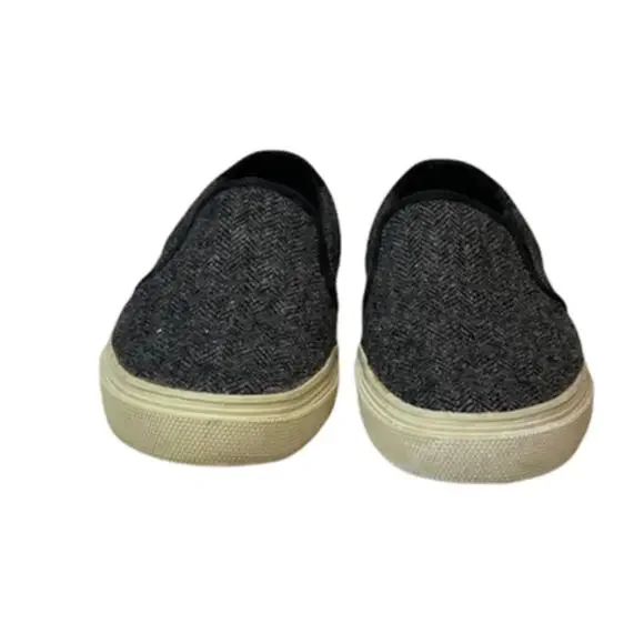 Yves Saint Laurent Black and Cream Sneakers - Picture 2 of 11